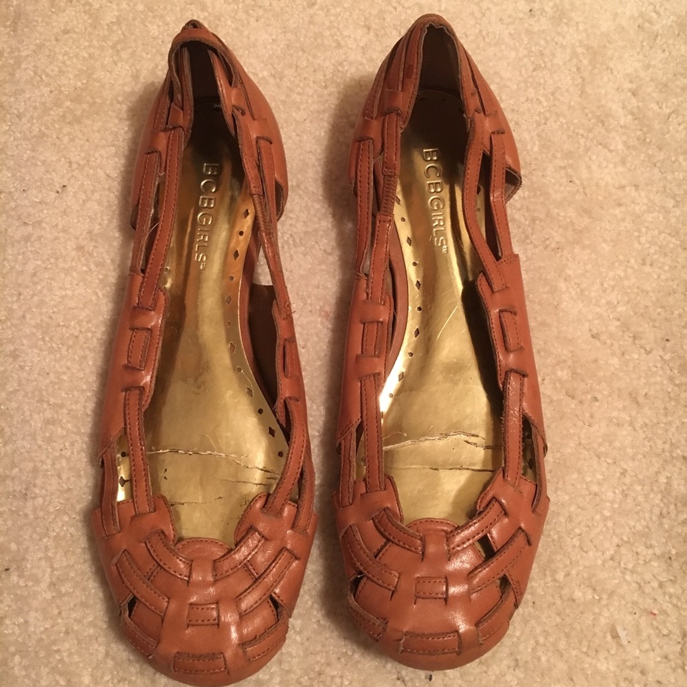 BCBG Generation woven leather flats